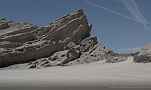 Vasquez Rocks 4K main rock formation pan right to entrance V24308 Cat.#V24308, 3840x2160 H.264/MPEG-4 AVC/avc1(.MP4), 13 sec. at 29.971fps 
